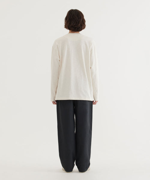 HENLEY NECK LONG SLEEVE