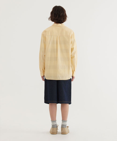 LOOSE-FIT LINEN SHIRTS