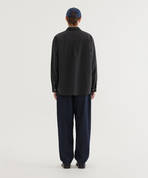 LOOSE-FIT LINEN SHIRTS