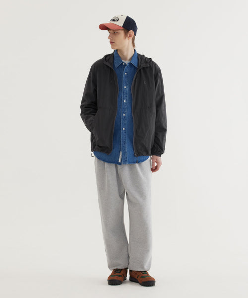 PACKABLE LIGHTWEIGHT WINDBREAKER JACKET