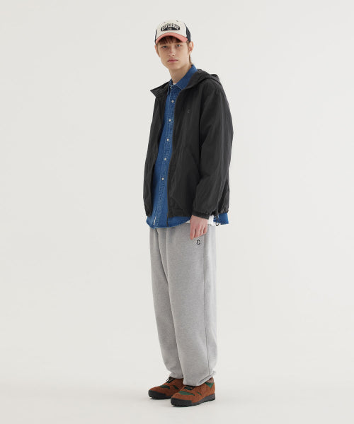 PACKABLE LIGHTWEIGHT WINDBREAKER JACKET