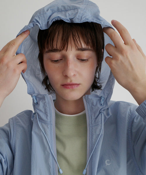 PACKABLE LIGHTWEIGHT WINDBREAKER JACKET