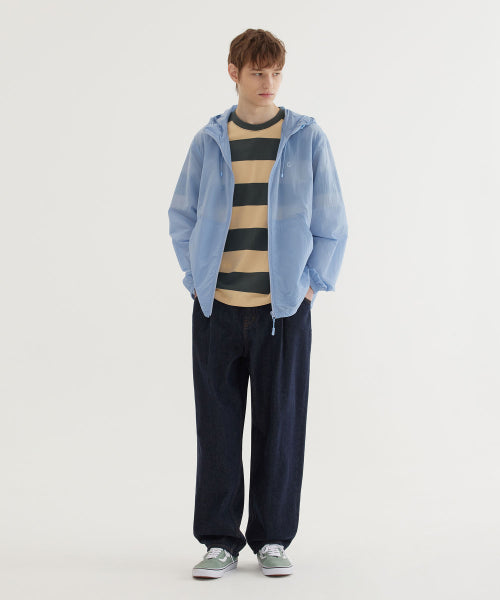 PACKABLE LIGHTWEIGHT WINDBREAKER JACKET