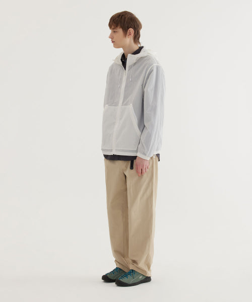 PACKABLE LIGHTWEIGHT WINDBREAKER JACKET
