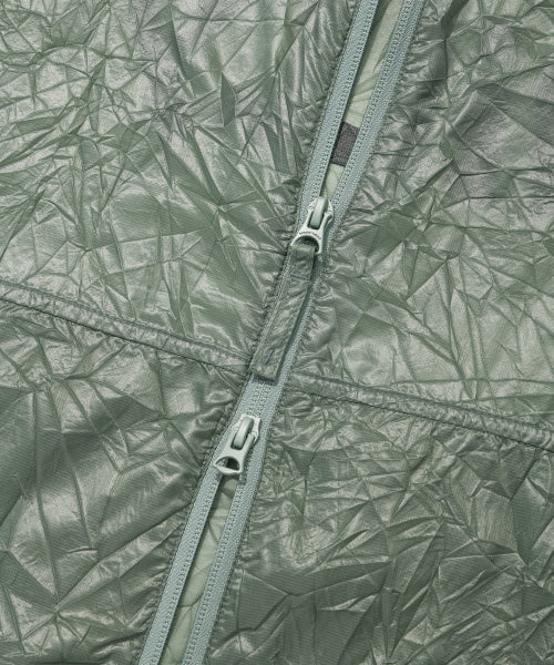 Light lettering windbreaker khaki