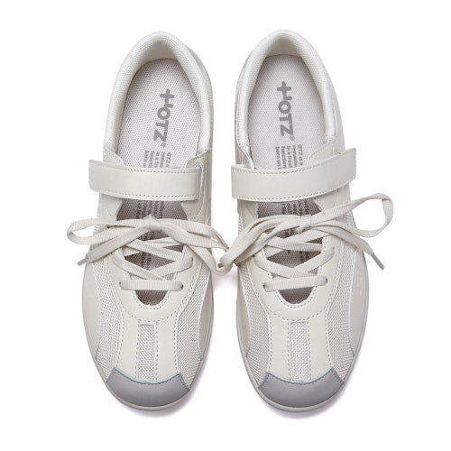 Lace-Up Sneakers FLOTFA1W18