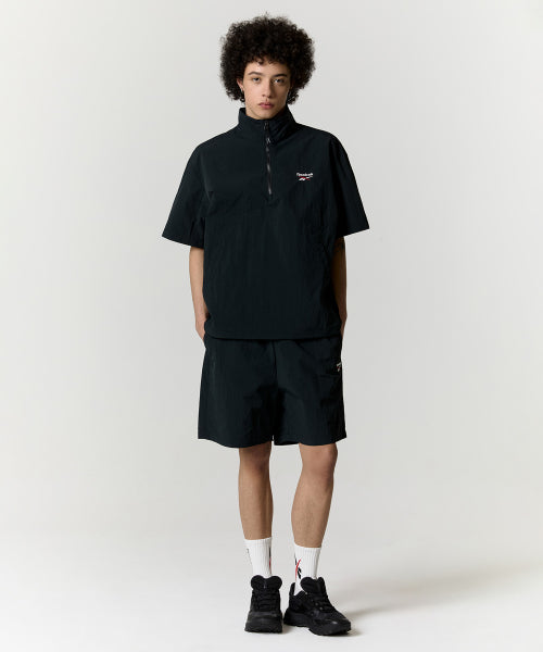 에센셜 반팔 아노락 - 블랙
