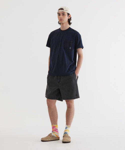 REGULAR-FIT SHORT DENIM SHORTS
