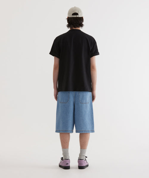 CENTER AUTHENTIC LOGO T-SHIRT
