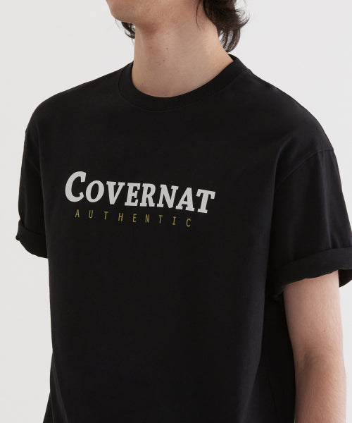 CENTER AUTHENTIC LOGO T-SHIRT