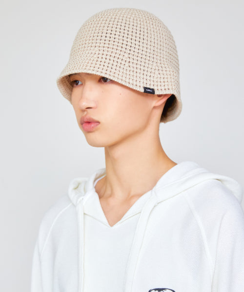 CROCHET BUCKET HAT black