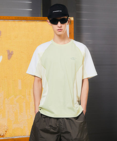 CURVED LINE TEE black