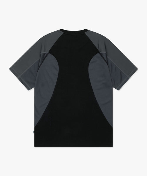CURVED LINE TEE black