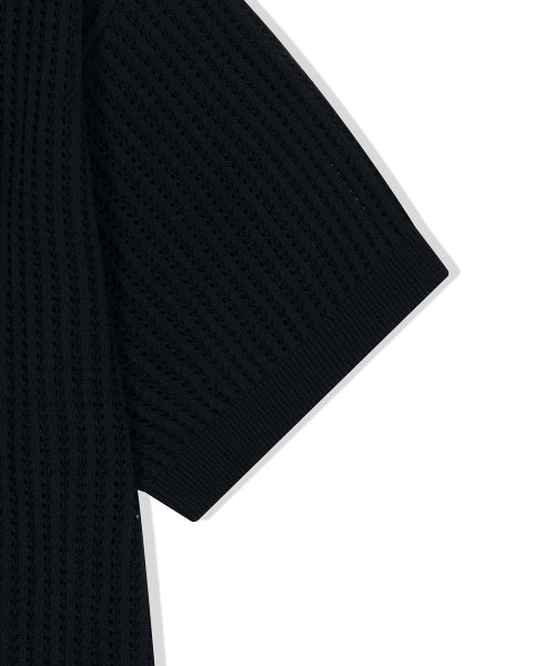 typo wappen collar short-sleeved net knit black