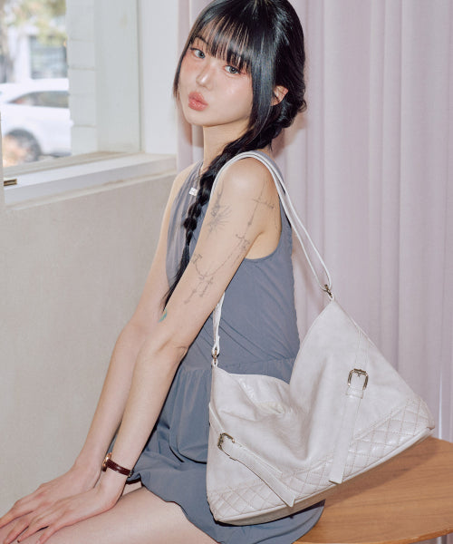 Vegan Leather Buckle Shoulder Bag [IVORY]