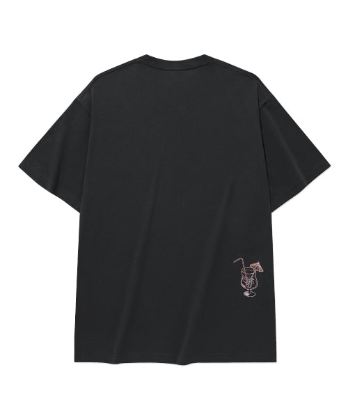 VACATION GRAPHIC T-SHIRT