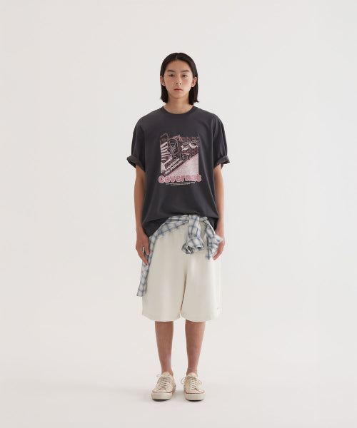 VACATION GRAPHIC T-SHIRT