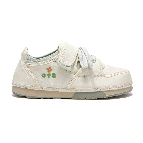 [Ochigi x Iseulo] Pocoree Friends 3300 Canvas Low Ivory FLOTFA0W24