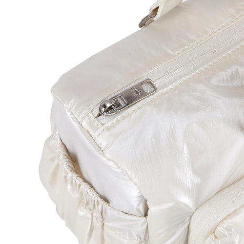 Glossy Duffel Bag White FLOTFA1B09
