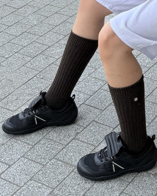 Flap Sneakers Black FLOTFA1W21