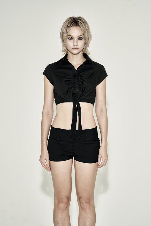 TIE SHIRRING CROP SHIRT BLACK