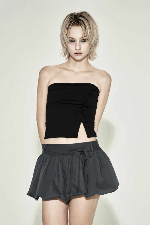 RUFFLE SLIT TOP BLACK