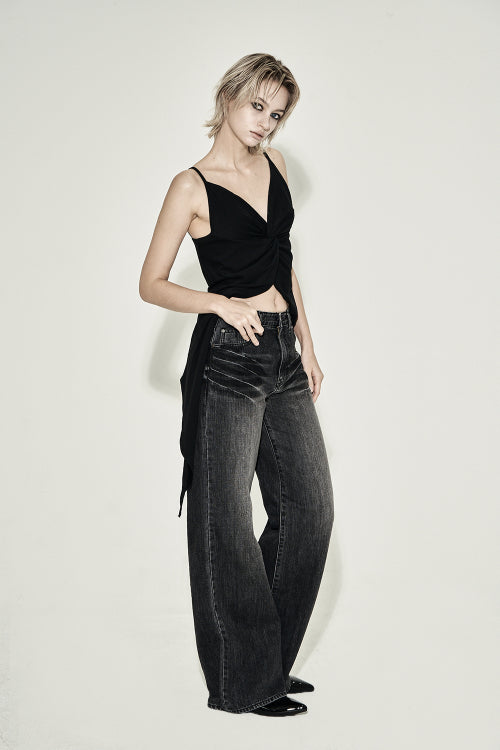 TWISTED SLIT SLEEVELESS TOP BLACK