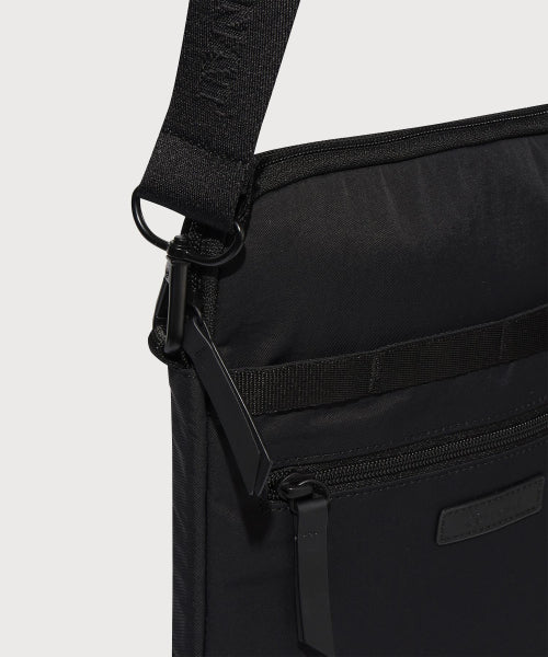 Daily tablet Crossbody Bag