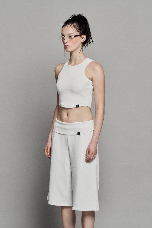 PLAIN RIB SLEEVELESS CROP TOP WHITE