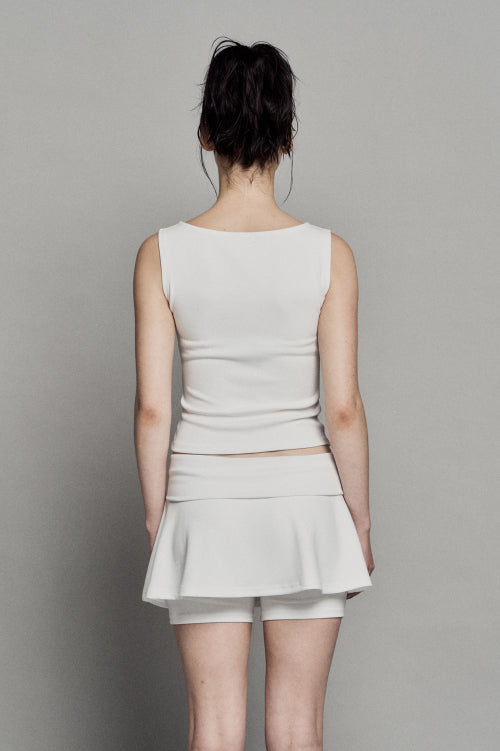 PLAIN BOATNECK SLEEVELESS TOP WHITE