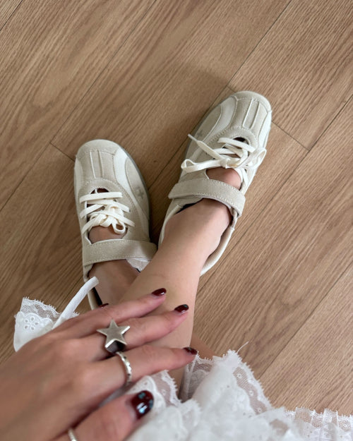 Romari Suede Lace-Up Sneakers Ivory FLOTFA3W42