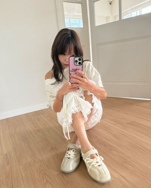 Romari Suede Lace-Up Sneakers Ivory FLOTFA3W42