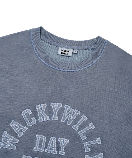 typo graphic pigment sweatshirt blue