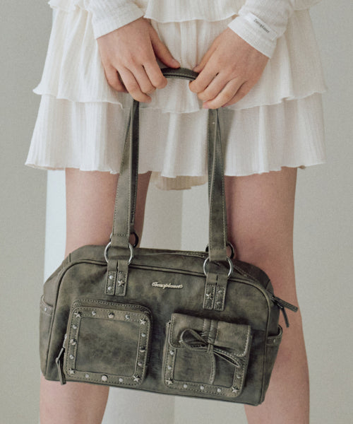 Stud Washed Leather Shoulder Bag [BROWN]