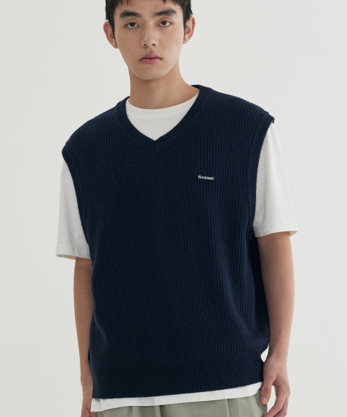 KNIT VEST
