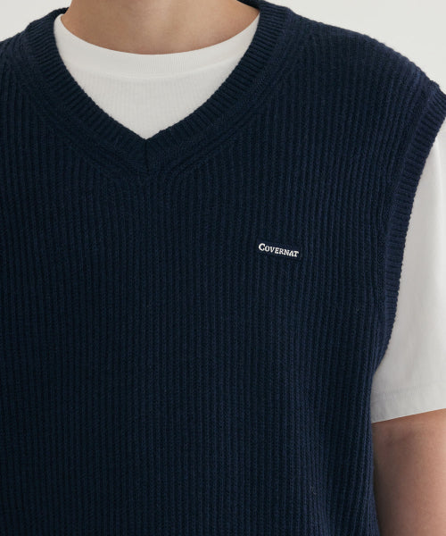 KNIT VEST