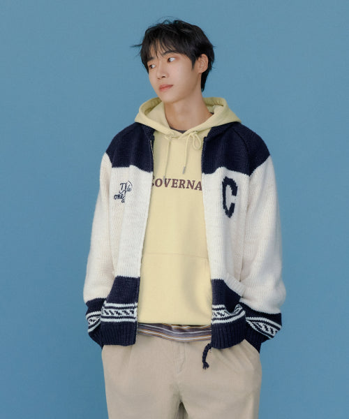 CENTER LOGO HOODIE