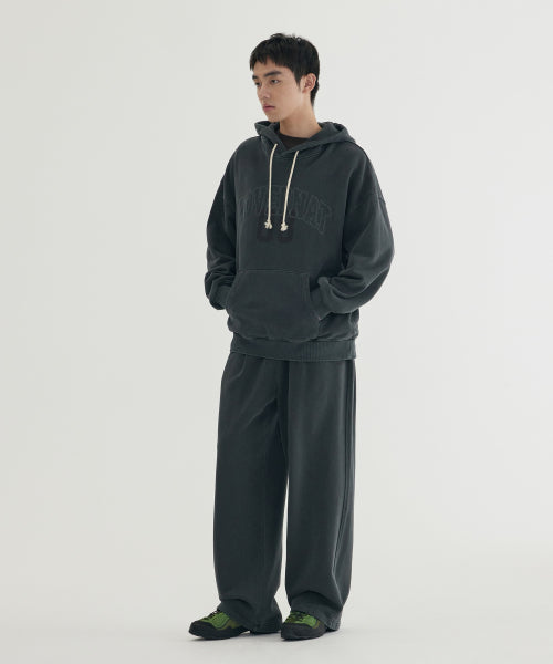 PIGMENT DYED ARCH LOGO GRAPHIC HOODIE