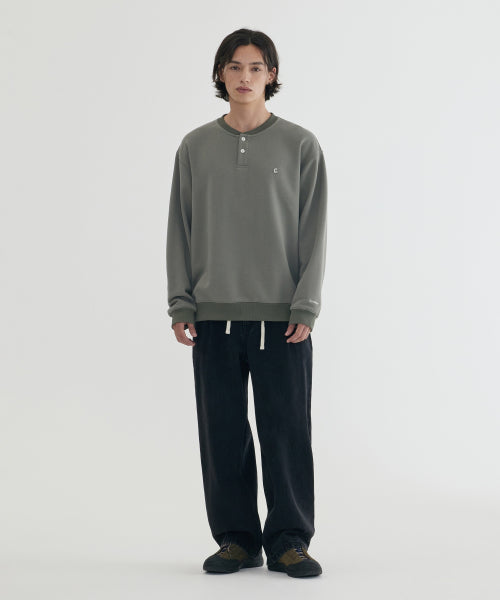 HENLEY NECK SWEATSHIRT