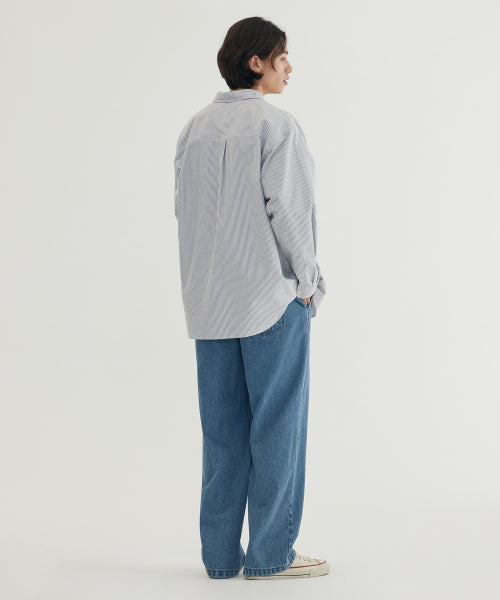OXFORD STRIPE GRAPHIC SHIRT