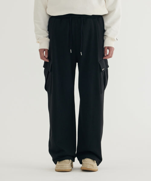 SMALL LOGO CARGO SWEATPANTS