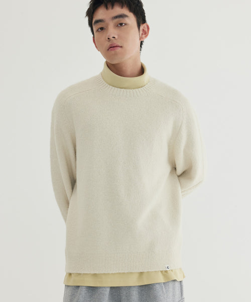 HAIRY RAGLAN KNIT