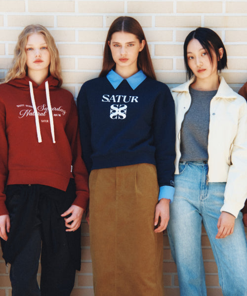 (W) Classic Logo Crop Sweatshirt Navy