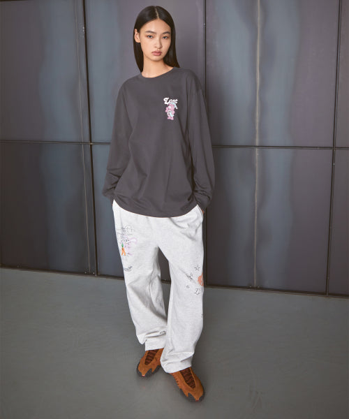 SLEEPING BEAR LONG SLV TEE charcoal