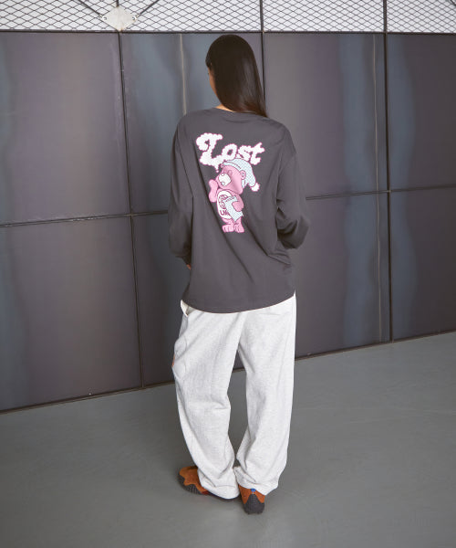 SLEEPING BEAR LONG SLV TEE charcoal