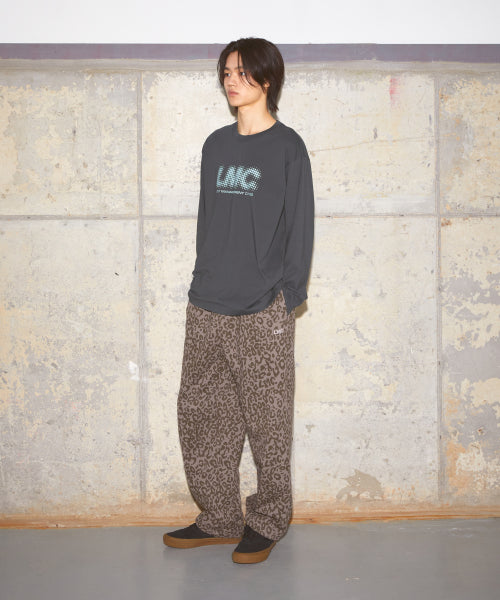 HALFTONE LONG SLV TEE white