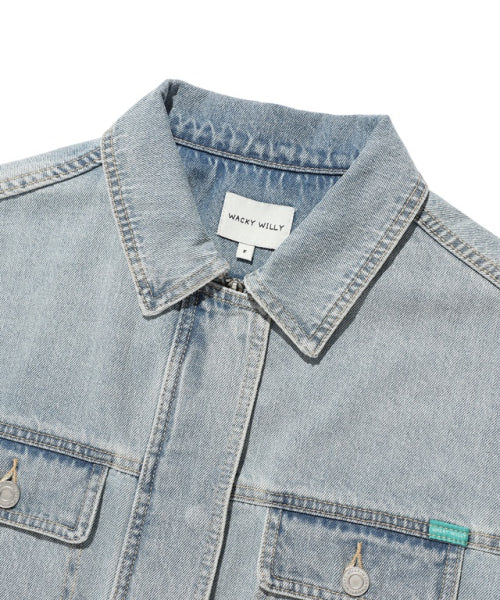 Women's pocket light denim jacket blue