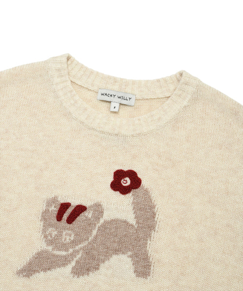 Maybe it's Women's Leo graphic. Pullover cream