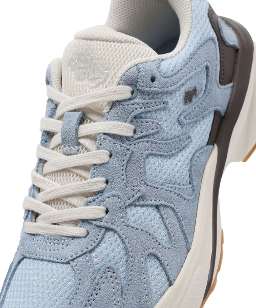 Flow sneakers light blue