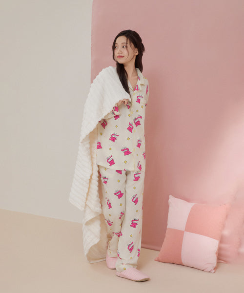 [Crayon Shin-chan] Unstoppable Crayon Shin-chan Long-Sleeved Pajama (BUTTER YELLOW)_SPPF49U08